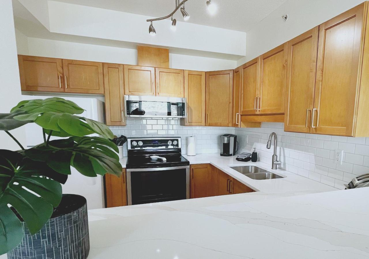 Appartement Downtown Waterfront Kelowna Oasis Newly Renovated 2Bed 2Bath Extérieur photo