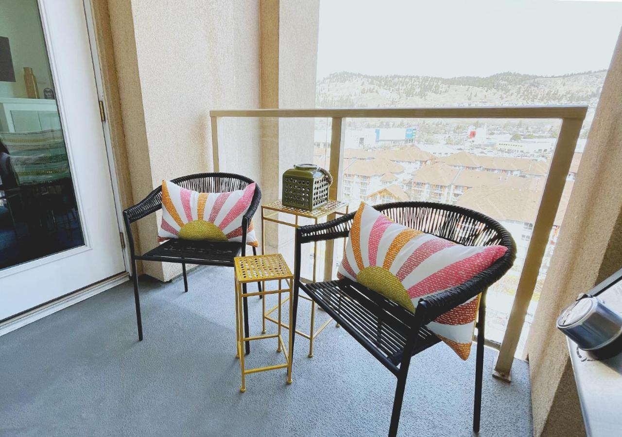Appartement Downtown Waterfront Kelowna Oasis Newly Renovated 2Bed 2Bath Extérieur photo